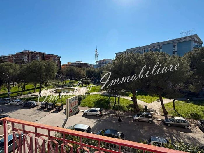 Appartamento con 5 locali in vendita in Via Matteo Luigi Guerrieri, Immacolata, Foggia