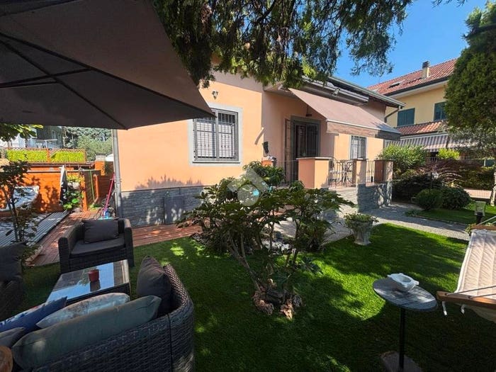 Casa trilocale in vendita in Via Pietro Maroncelli, Terrazzano, Rho