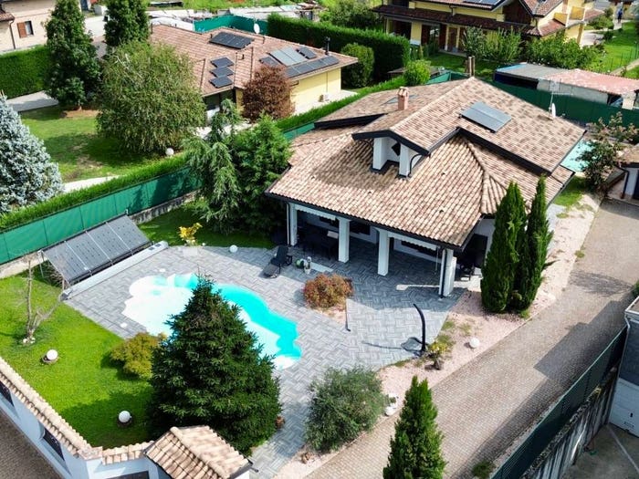 Casa con 5 locali in vendita in Via Bisbino, Centro, Limido Comasco
