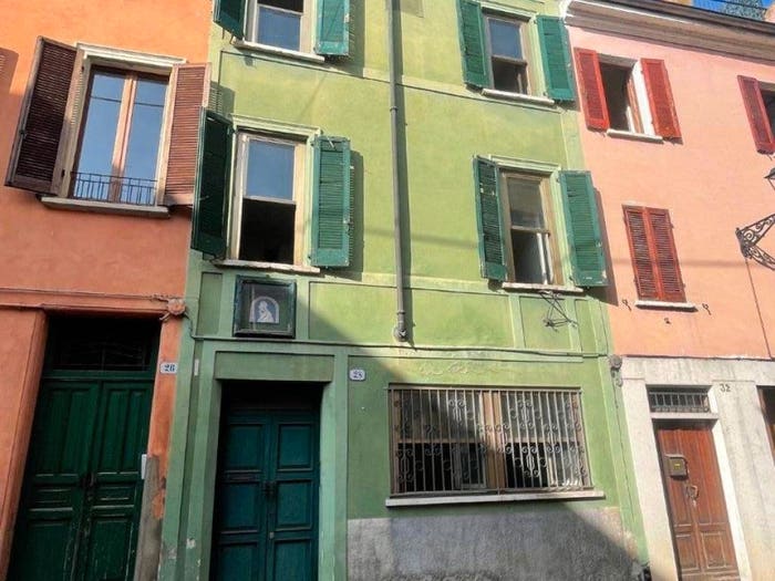 Casa quadrilocale in vendita in Via Giovanni Arrivabene, Centro, Mantova