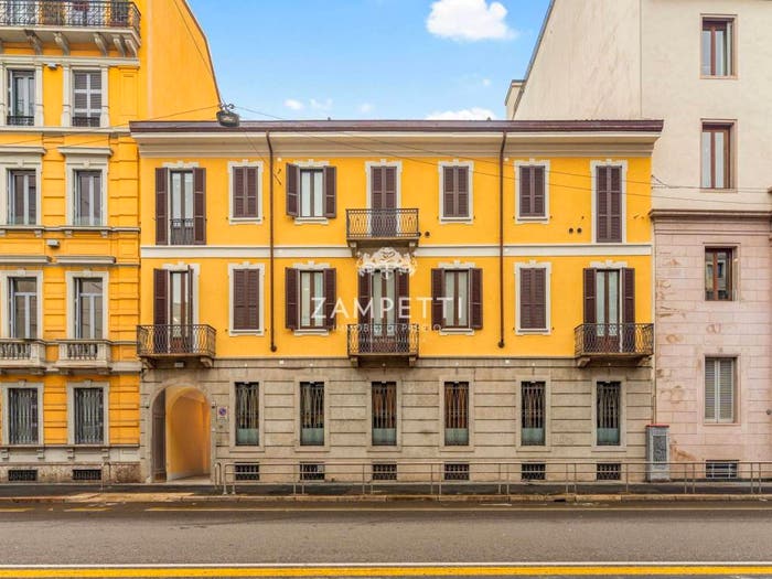 Appartamento bilocale in vendita in Via Senato, Palestro, Milano