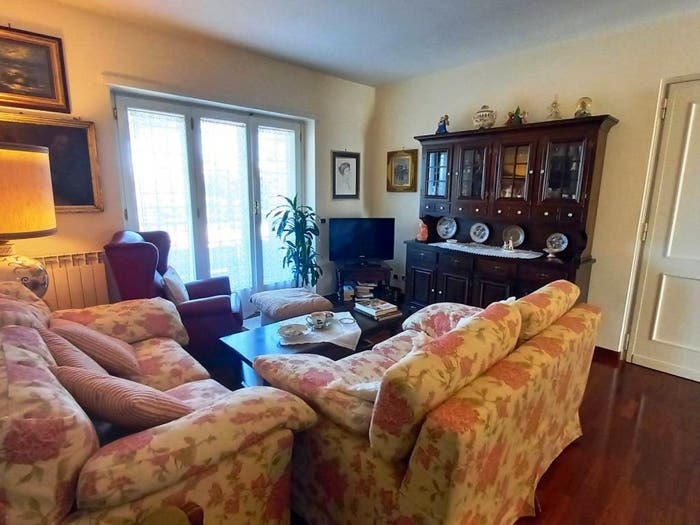 Appartamento trilocale in vendita in Via Roma, Centro, Grottaferrata