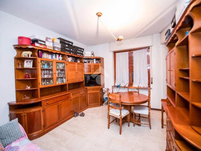 Appartamento trilocale in vendita in Via Privata Albona, Baggio, Milano