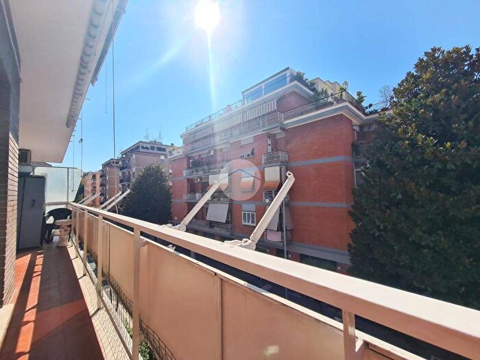 Appartamento trilocale in vendita in Piazza Piero Puricelli, Portuense, Roma