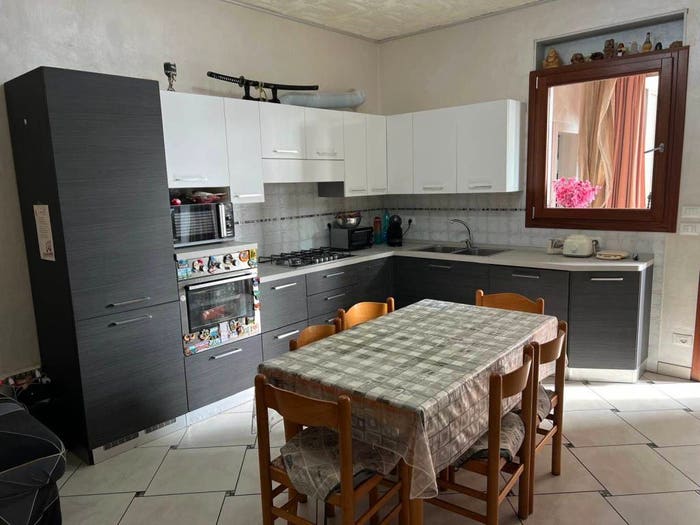 Appartamento con 6 locali in vendita in Sottomarina, Chioggia
