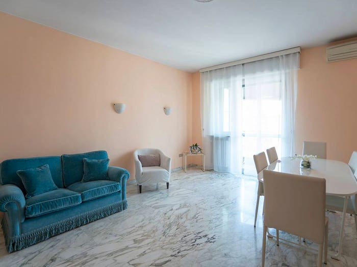 Appartamento quadrilocale in vendita in Via Andrea Verrocchio, Città Studi, Milano