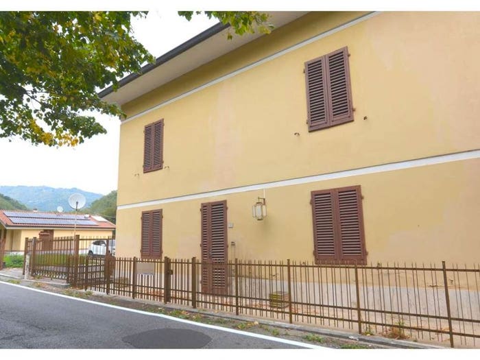 Casa quadrilocale in vendita in MontecatiniTerme