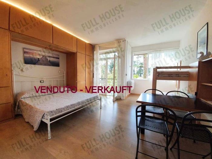 Appartamento monolocale in vendita in Via Guglielmo Marconi No Number, Garda