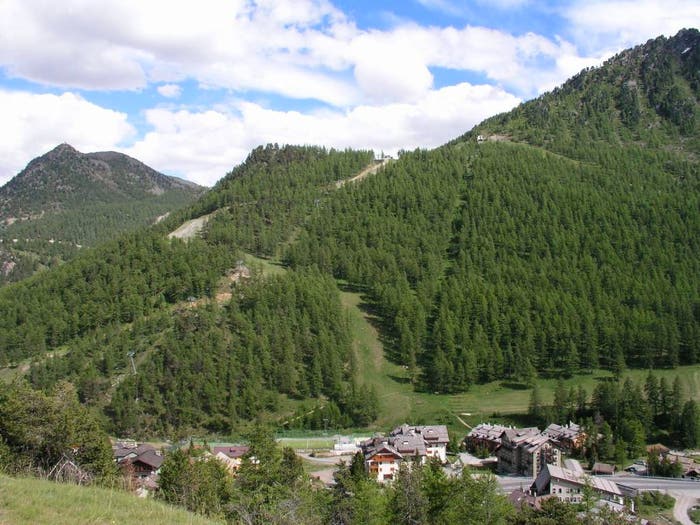 Casa con 6 locali in vendita in Claviere