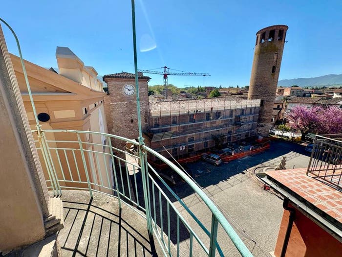 Appartamento con 6 locali in vendita in VIA ROMA, Centro, Cerreto d'Esi