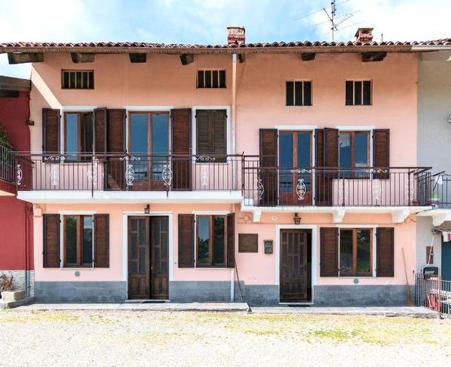 Casa con 6 locali in vendita in Via Pietro Micca, Sandigliano