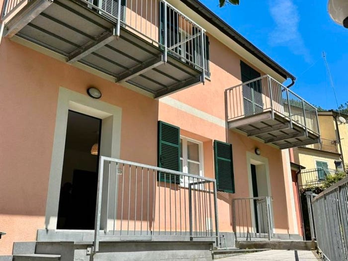 Appartamento trilocale in vendita in Località Molino Ghiare, Ghiare Molino, Levanto