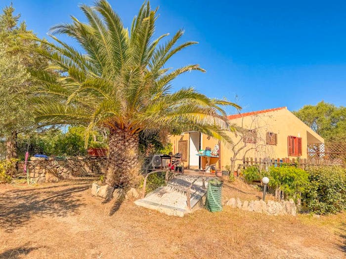 Casa con 6 locali in vendita in Strada Statale, Palau
