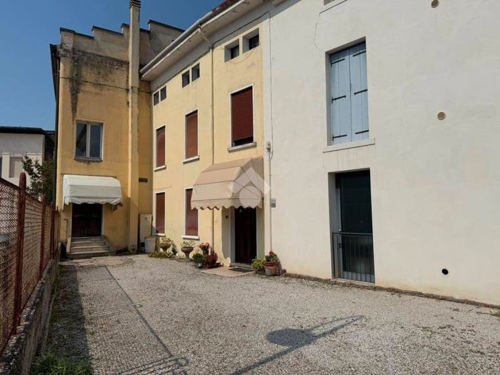Casa quadrilocale in vendita in Centro, Galliera Veneta