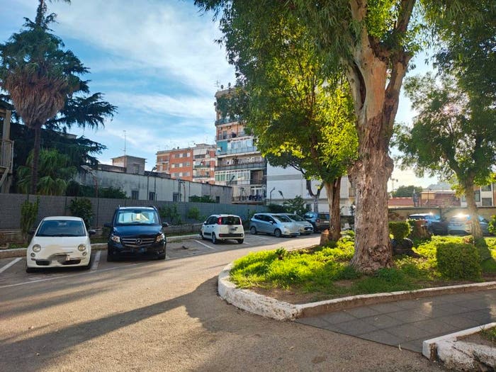 Appartamento quadrilocale in vendita in Via Ferdinando Manlio, Arenaccia, Napoli