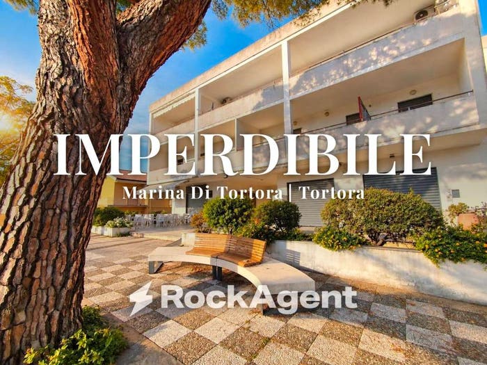 Appartamento trilocale in vendita in Viale A Moro, Tortora Marina, Tortora