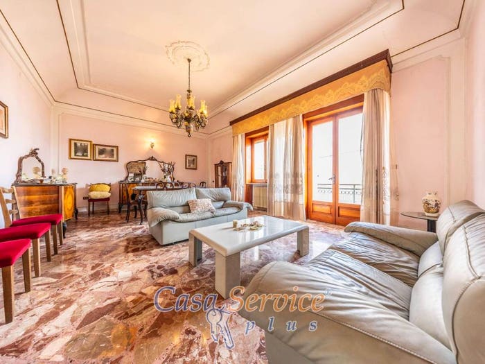 Casa con 6 locali in vendita in Via E Coletta, PresicceAcquarica