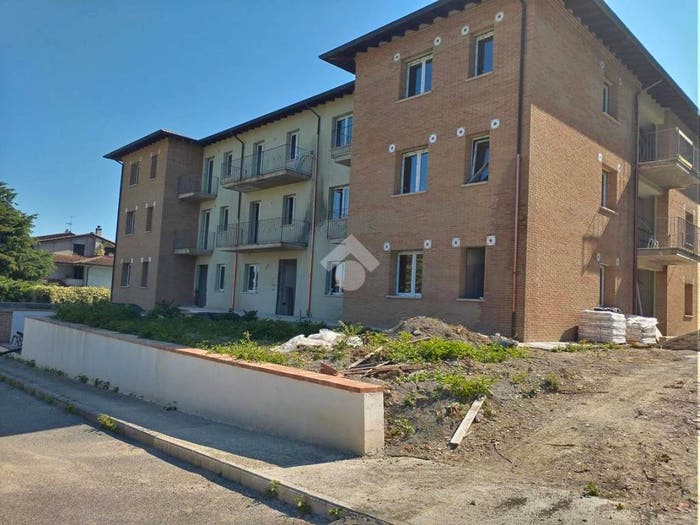 Casa quadrilocale in vendita in Via Golato Bentesi, Casalina, Deruta