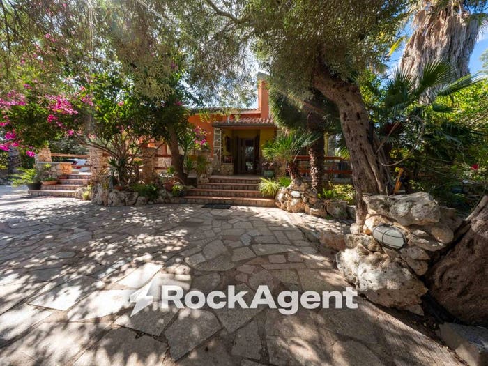 Casa con 6 locali in vendita in SV La Tiribba, Li Punti Viziliu, Sassari