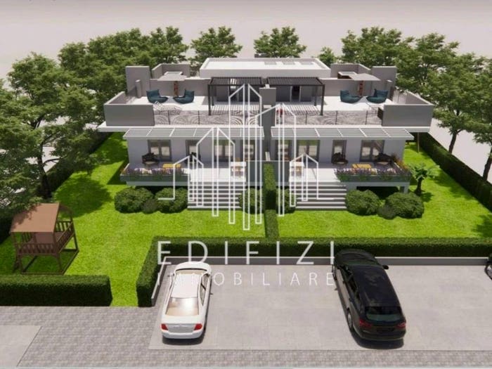 Casa con 5 locali in vendita in Marina di Massa Centro, Massa
