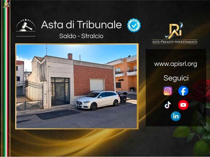 Casa con 6 locali in vendita in Via Torino, Centro, Lizzanello