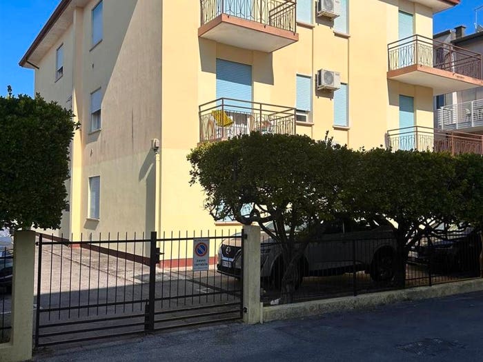 Appartamento trilocale in vendita in VIA ROTTERDAM, Lido Est, Jesolo