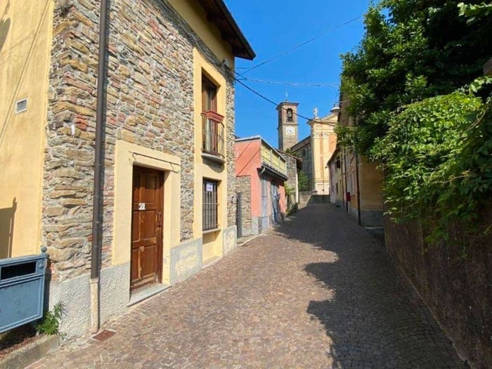 Case in Vendita e in Affitto - 2