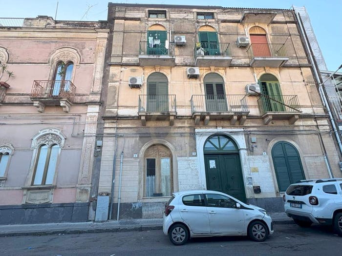 Appartamento bilocale in vendita in Via Ala, Cibali, Catania