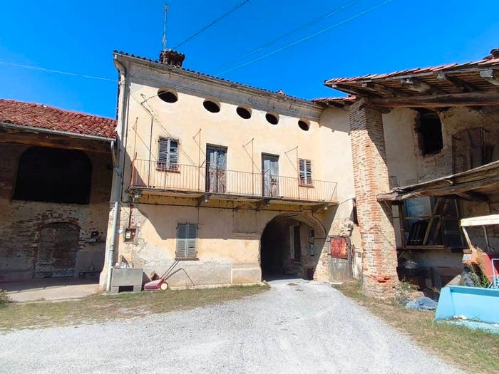 Casa con 5 locali in vendita in Località Bonde, Bastia Mondovì