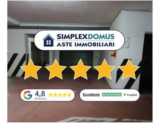 Appartamento quadrilocale in vendita in Viale Crotone, Catanzaro Lido, Catanzaro