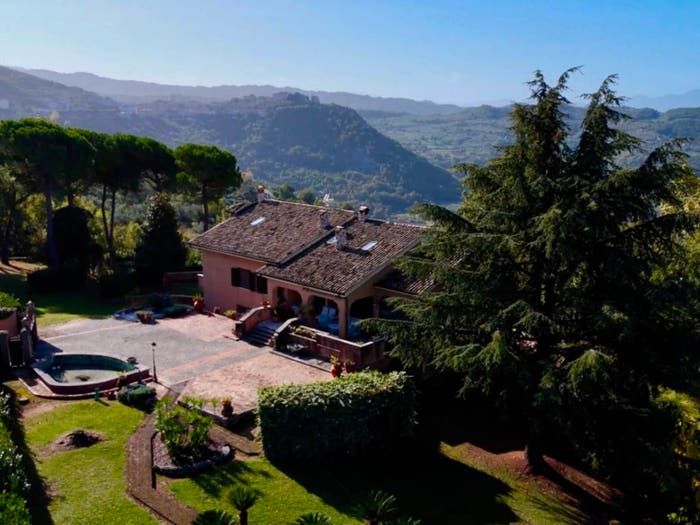 Casa con 6 locali in vendita in Via Collecarino, Arpino