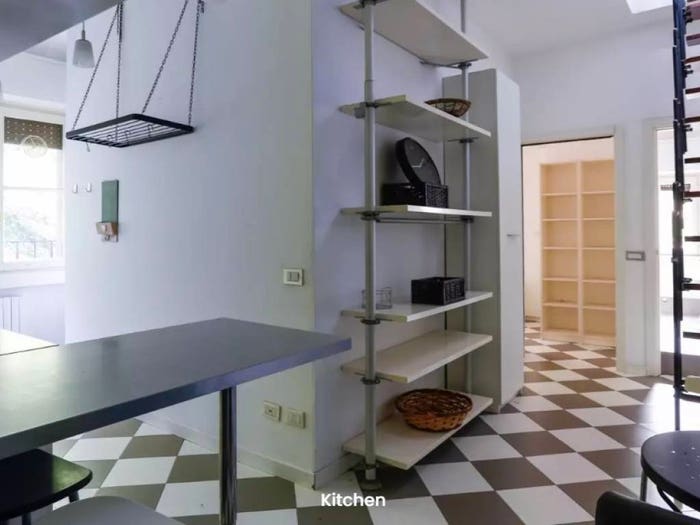 Appartamento trilocale in affitto in Via Giuseppe Ripamonti, Vigentino Fatima, Milano