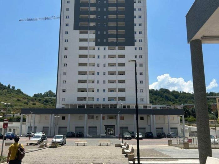 Appartamento trilocale in vendita in Via degli Stadi, Stadio Città, Cosenza
