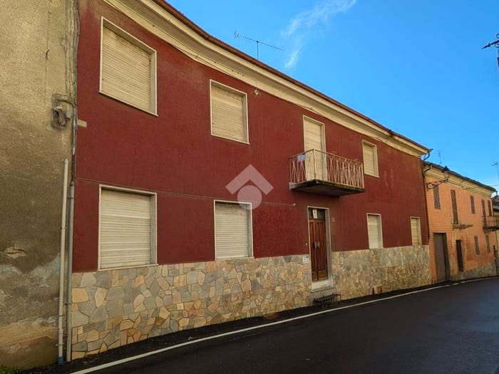 Casa con 6 locali in vendita in Via Mazza, Centro, Ottiglio