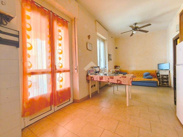 Appartamento quadrilocale in vendita in Via Moriondo, Centro, Acqui Terme