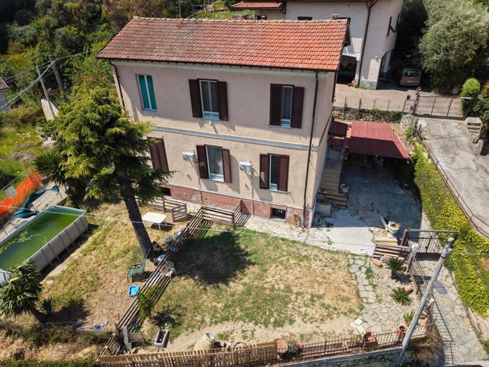 Casa con 6 locali in vendita in Via Goffredo Mameli, Borghetto San Nicolò, Bordighera