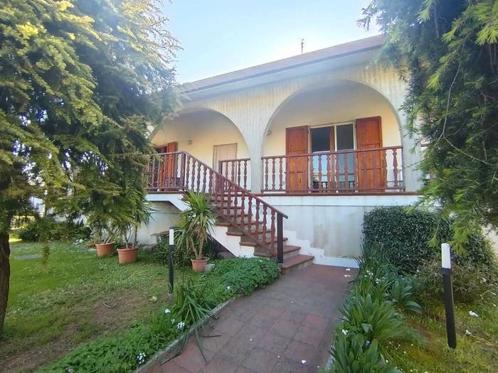 Casa con 6 locali in vendita in Via Valente Geminiani, San Savino, Fusignano