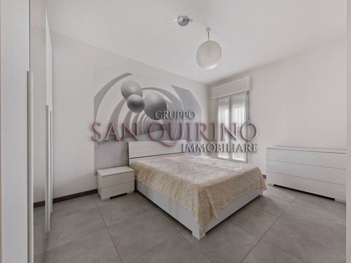Appartamento trilocale in vendita in Piazza Martiri Partigiani, Centro, Sassuolo
