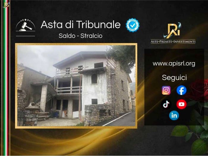 Casa con 5 locali in vendita in Via S Rocco, Centro, Parzanica