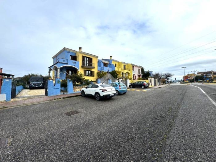 Casa con 5 locali in vendita in Via Lugurulei, Centro, Nuoro
