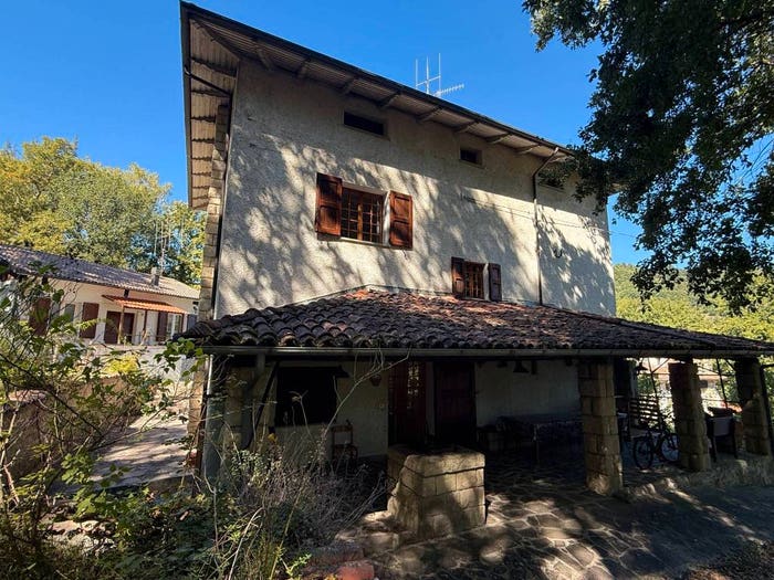 Casa con 6 locali in vendita in Grizzana Morandi