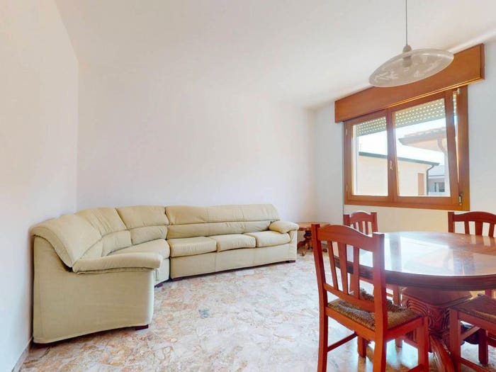 Appartamento con 6 locali in vendita in Via Guglielmo Marconi, Centro, Carmignano di Brenta