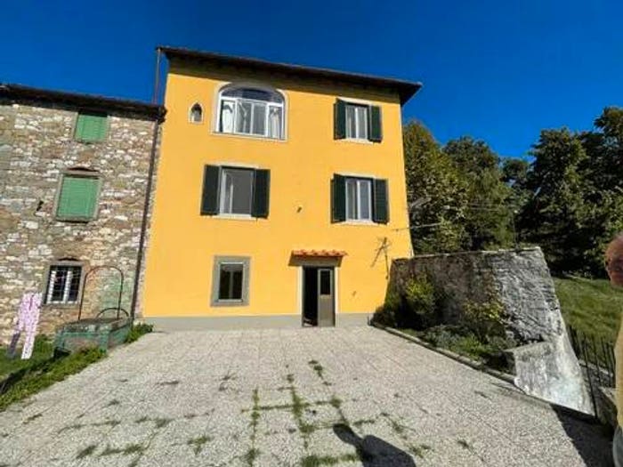 Casa con 6 locali in vendita in Loc Margeglio SNC, Centro, Coreglia Antelminelli