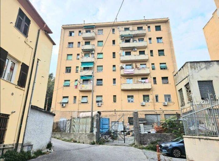 Appartamento bilocale in vendita in Salita di Pino Sottano, Molassana, Genova