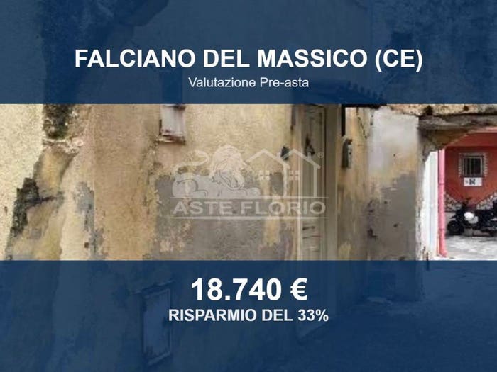 Appartamento con 6 locali in vendita in Vicolo De Stasio, Falciano del Massico