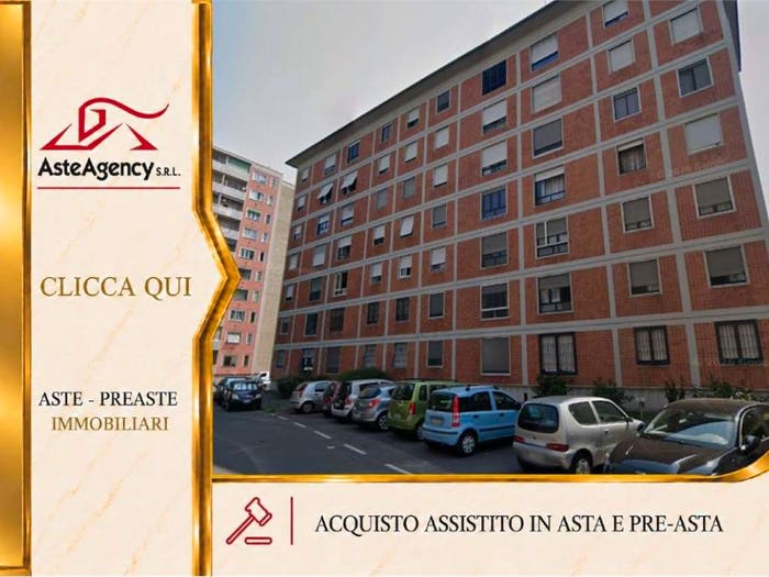 Appartamento con 5 locali in vendita in Via dei Salici, Quartiere Olmi, Milano