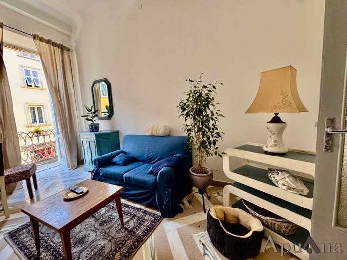 Appartamento con 5 locali in vendita in Via Dante Alighieri, Centro, Massa