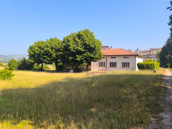 Casa con 6 locali in vendita in Località Colle, Gaifana Colle, Nocera Umbra