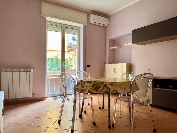 Appartamento bilocale in vendita in Salita Santa Maria Apparente, Chiaia, Napoli