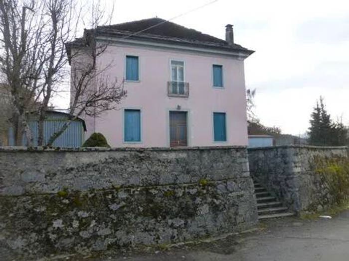 Casa con 6 locali in vendita in Via All'O, Tambre